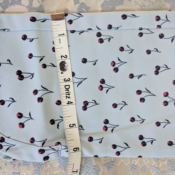 Pants - Picture 7 of 8